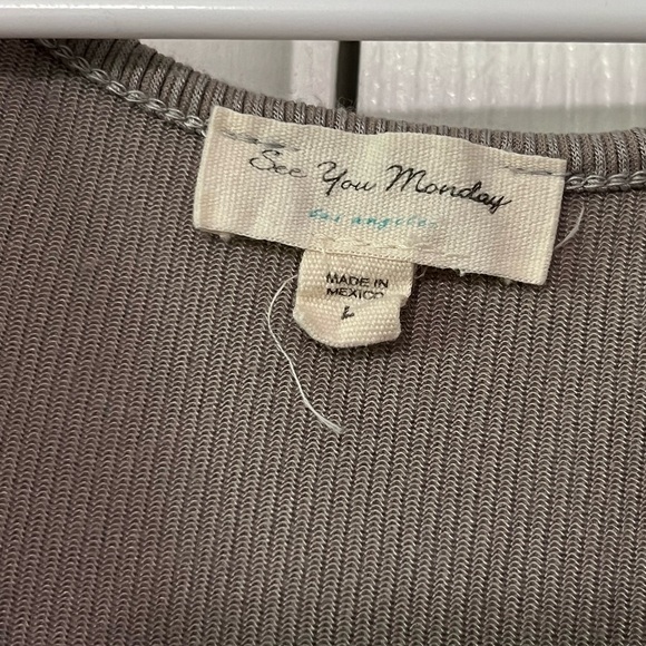 Dress - Picture 4 of 4